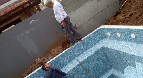 תהליך הקמת בריכת שחיה פיברגלס